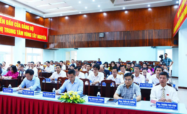 Hội đồng nhân dân thành phố Buôn Ma Thuột khóa XII, nhiệm kỳ 2021-2026  tổ chức Kỳ họp chuyên đề tháng 11