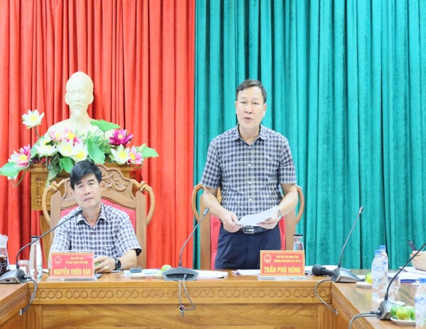 Đoàn giám sát số 54 của Hội đồng nhân dân tỉnh tiến hành giám sát việc thực hiện Nghị quyết số 24/NQ-HĐND ngày 13/7/2017 của Hội đồng nhân dân tỉnh về phát triển cà phê bền vững của tỉnh đến năm 2020 và định hướng đến năm 2030 đối với Ủy ban nhân dân tỉnh và Sở Ngông nghiệp và Phát triển Nông thôn