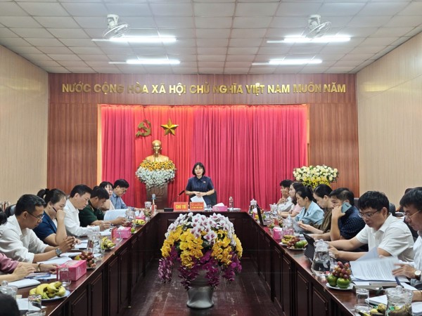 Đoàn ĐBQH tỉnh khảo sát tình hình thực hiện các Chương trình mục tiêu quốc gia giai đoạn 2021–2025 tại sở Dân tộc và Tôn giáo