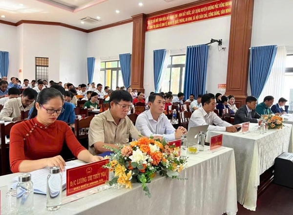 Hội đồng nhân dân xã Krông Pắc phát huy hiệu quả hoạt động, góp phần hoàn thiện mô hình chính quyền địa phương 2 cấp