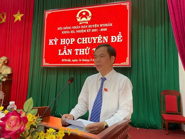 Kỳ họp chuyên đề lần thứ Tám, HĐND huyện M’ Drắk khóa XII, nhiệm kỳ 2021-2026