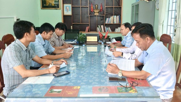 Kiểm tra công tác tuyên truyền Đại hội Đảng bộ tỉnh lần thứ I