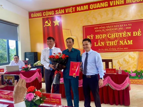 HĐND xã Ea Na tổ chức Kỳ họp Chuyên đề lần thứ Năm,  HĐND xã khóa XI, nhiệm kỳ 2021 - 2026