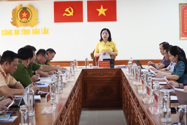 Đoàn đại biểu Quốc hội tỉnh khảo sát tại Công an tỉnh Đắk Lắk