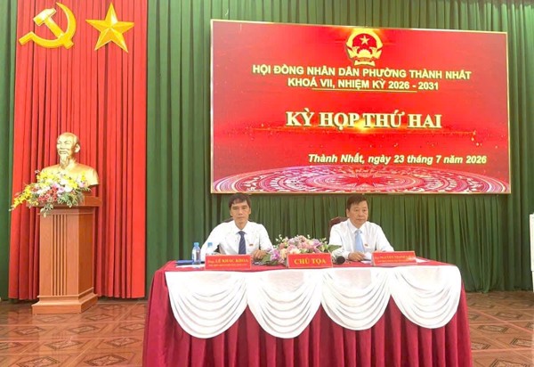 HĐND phường Thành Nhất tổ chức thành công 4 kỳ họp trong 9 tháng đầu năm 2026