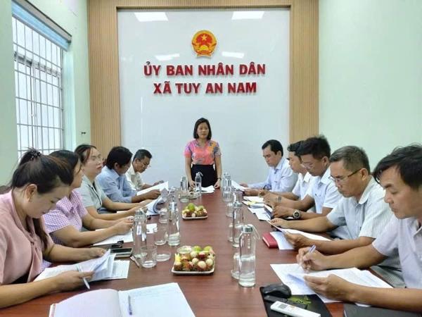 Ban Kinh tế - Ngân sách HĐND xã Tuy An Nam giám sát chuyên đề  về sắp xếp trụ sở làm việc