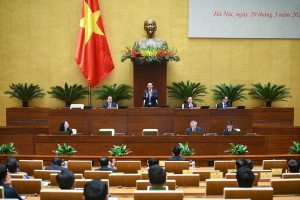 TỔNG THUẬT TRỰC TIẾP SÁNG 20/3: CHẤT VẤN VÀ TRẢ LỜI CHẤT VẤN ĐỐI VỚI NHÓM VẤN ĐỀ THUỘC LĨNH VỰC TÒA ÁN TẠI PHIÊN HỌP THỨ 21 CỦA ỦY BAN THƯỜNG VỤ QUỐC HỘI