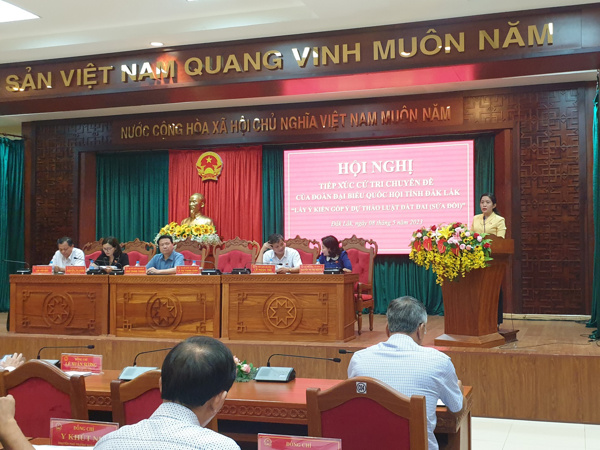 Đoàn đại biểu Quốc hội tỉnh Đắk Lắk tiếp xúc cử tri chuyên đề “Lấy ý kiến góp ý dự thảo Luật Đất đai (sửa đổi)”