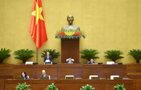 TỔNG THUẬT SÁNG 15/6: QUỐC HỘI THẢO LUẬN VỀ DỰ ÁN LUẬT DẦU KHÍ (SỬA ĐỔI)