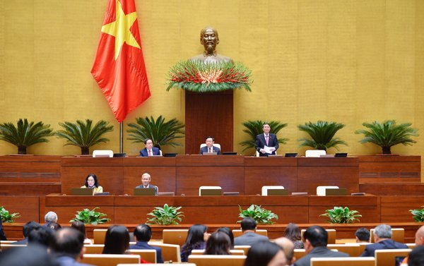 TỔNG THUẬT SÁNG 09/01: QUỐC HỘI THẢO LUẬN ĐIỀU CHỈNH KẾ HOẠCH VỐN VAY LẠI NĂM 2022 CỦA CÁC ĐỊA PHƯƠNG