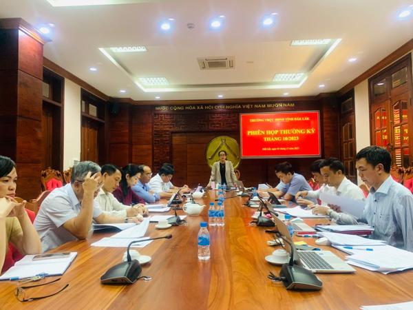 Thường trực Hội đồng nhân dân tỉnh Đắk Lắk họp Phiên thường kỳ tháng 10 năm 2023