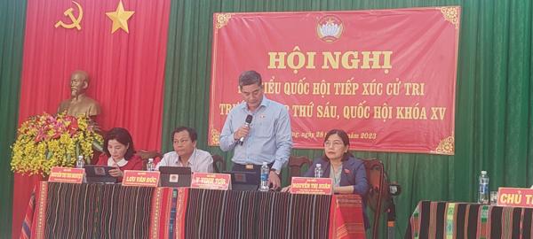 Đại biểu Quốc hội tỉnh Đắk Lắk tiếp xúc cử tri tại huyện Krông Búk 